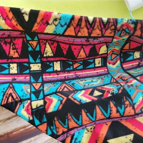 Bingo Surf bikini Bottoms set of ( 2 ) small NWT - Picture 6 of 11